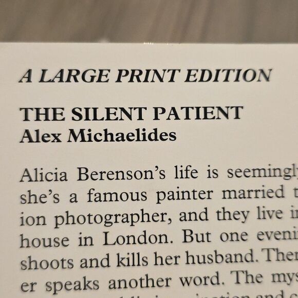 The Silent Patient Large Print Edition Book - Picture 5 of 8